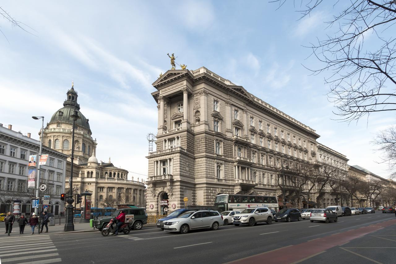 Real Apartments Andrassy Boedapest Buitenkant foto